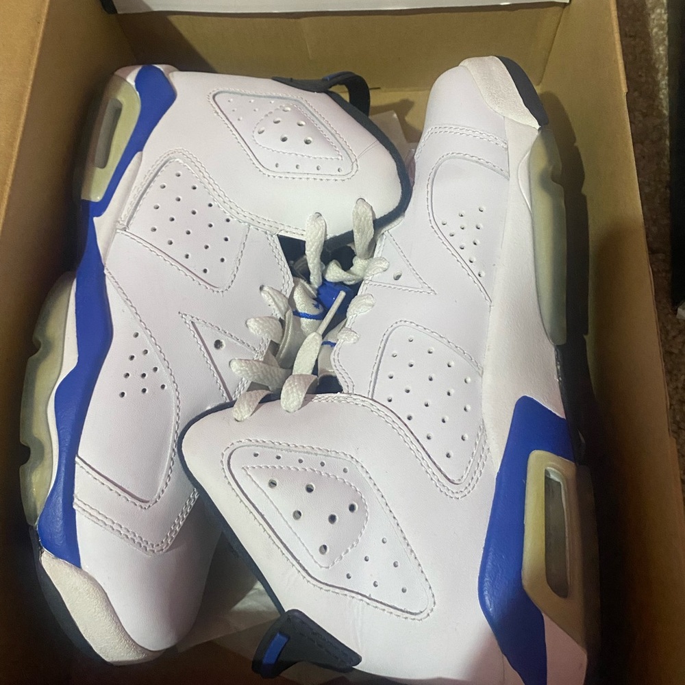 Air Jordan 6 Retro BG